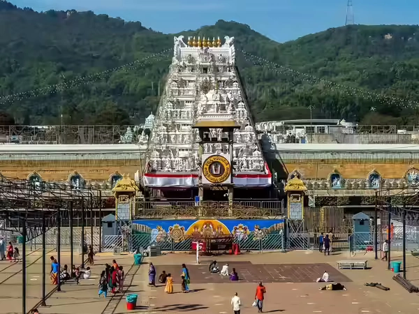Bangalore to Tirupati group travel destination